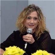 Dottoranda di ricerca impartisce lezioni di Scienze Umane